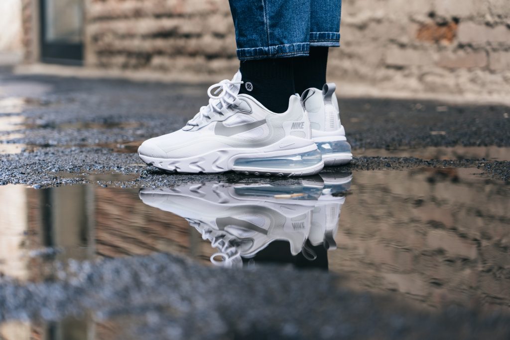 do air max 270 react run big